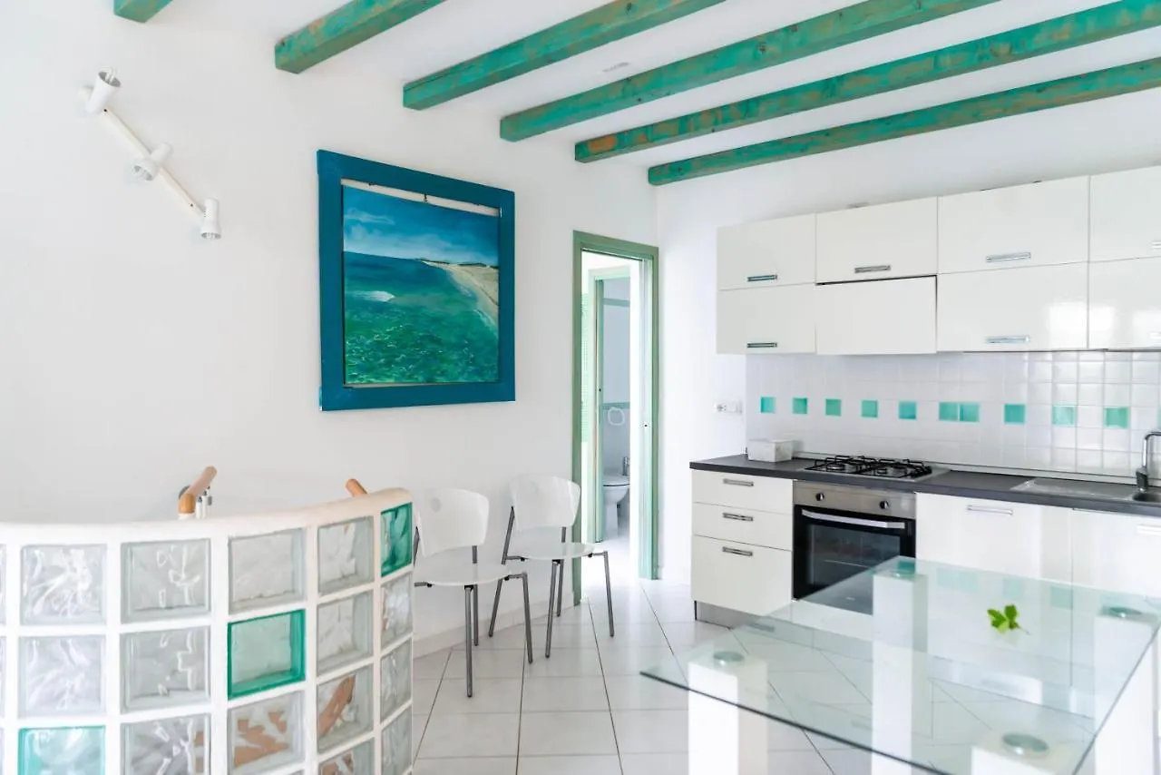 Residenza via dei Mirti Golfo Aranci 0*,  Italia